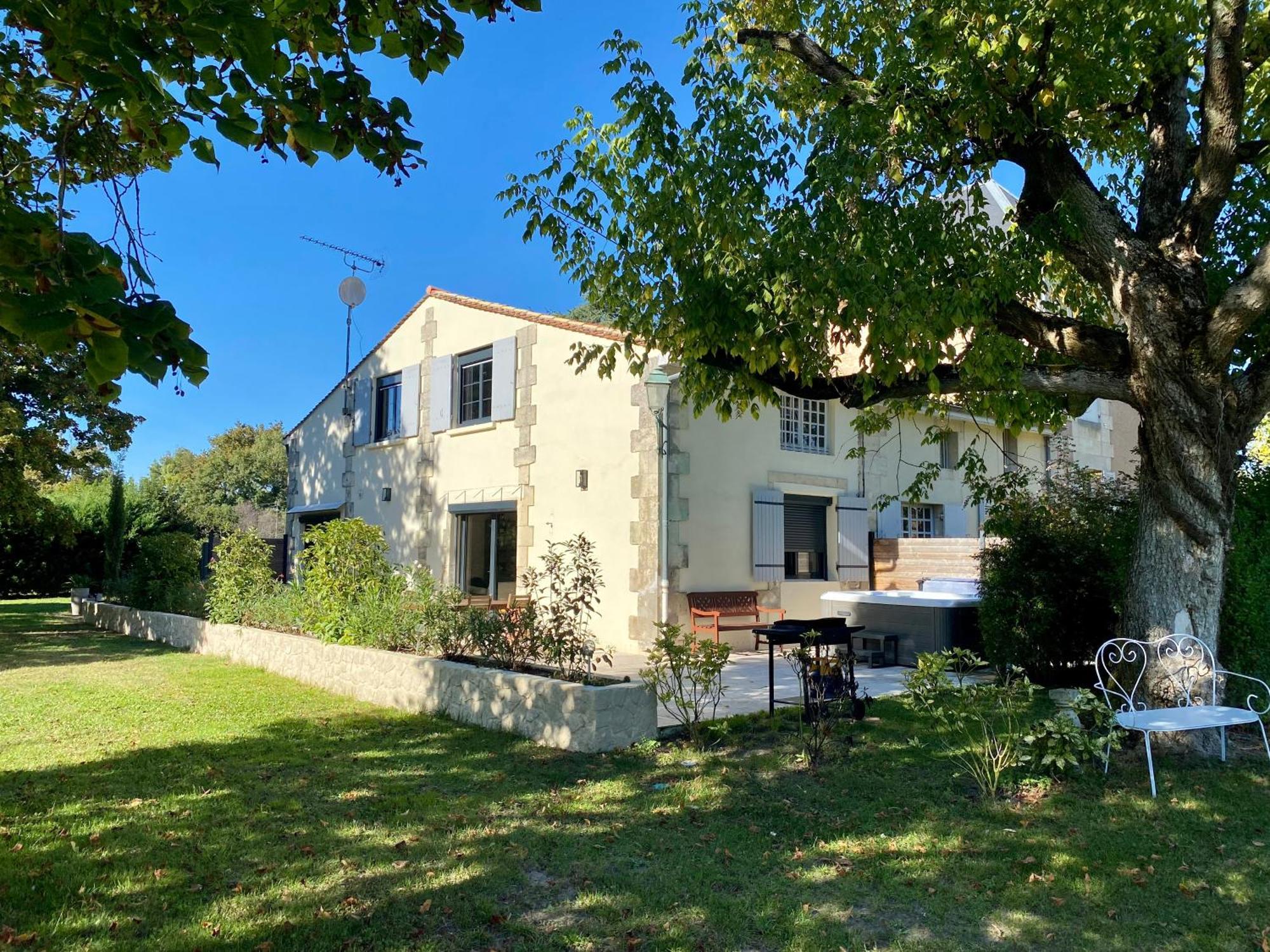 La Maison Du Champ De Beaumont Galgon Exterior foto